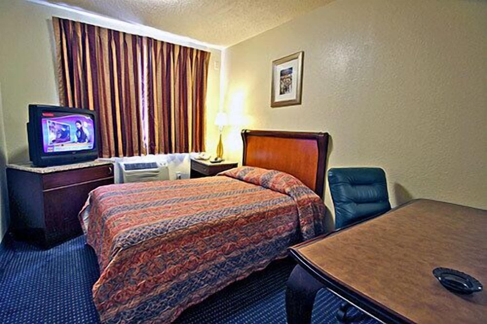 Motel 6-Washington, Dc - Convention Center Buitenkant foto